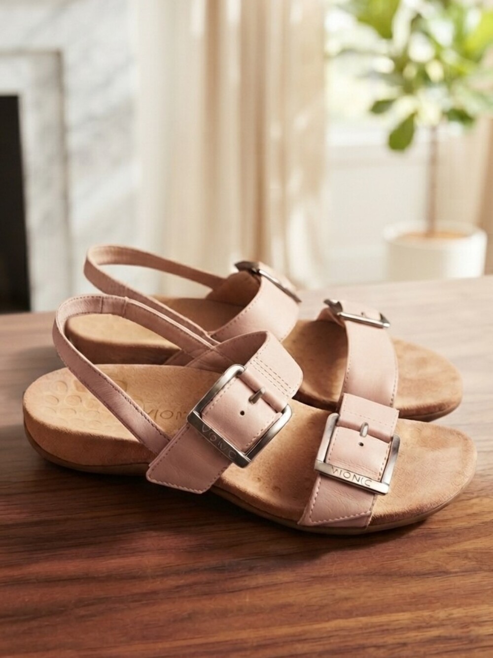 Vionic Reese Leather Buckle Slingback Sandals - Pale Pink Sz 9 Velcro Strap